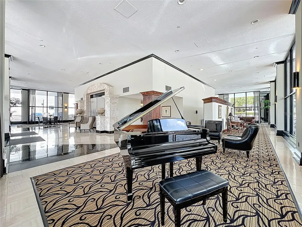 400 E Colonial Drive Orlando FL 32803