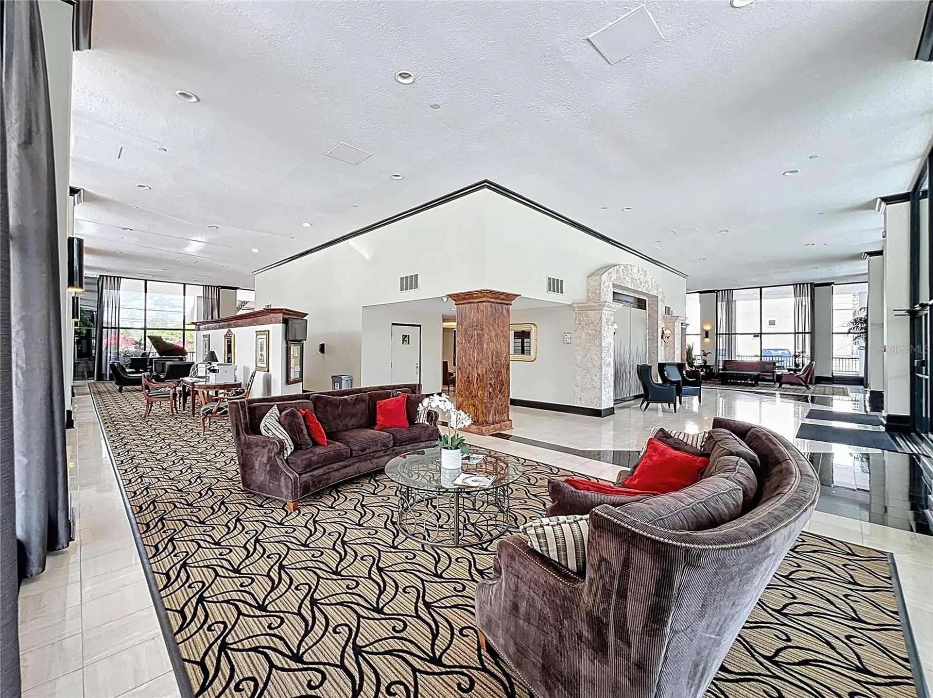 400 E Colonial Drive Orlando FL 32803