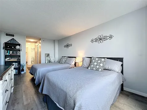 400 E Colonial Drive Orlando FL 32803