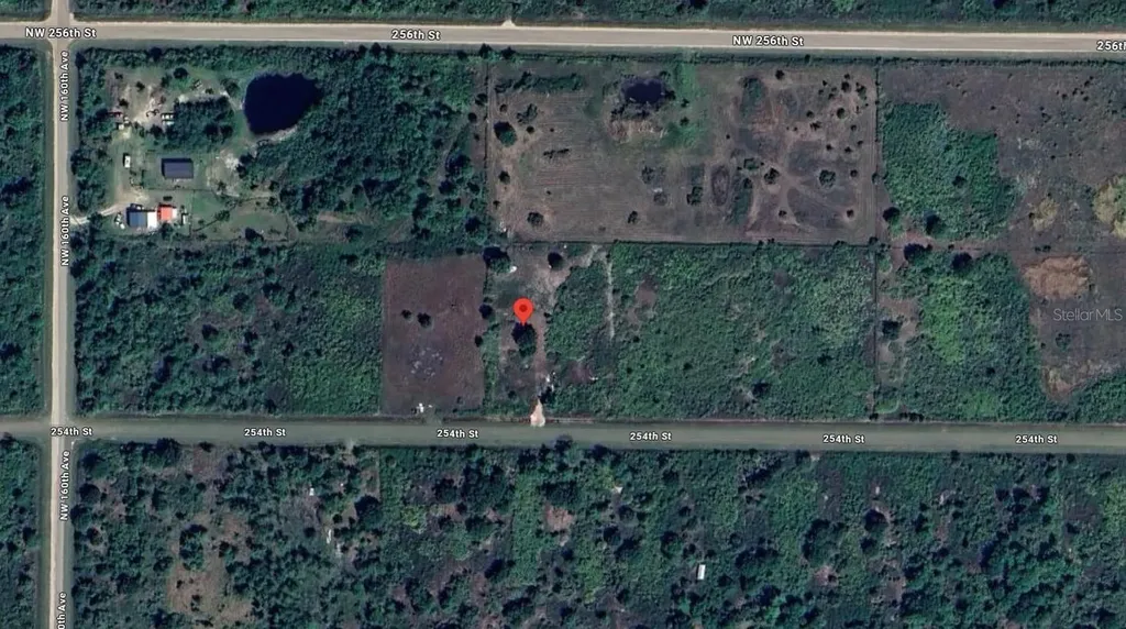 15789 NW 254th Street Okeechobee FL 34972