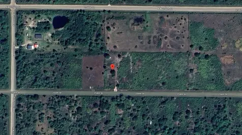 15789 NW 254th Street Okeechobee FL 34972