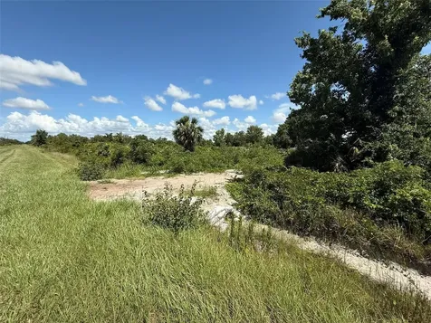 15789 NW 254th Street Okeechobee FL 34972