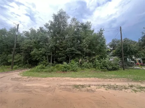 Tbd Delaware Avenue Interlachen FL 32148