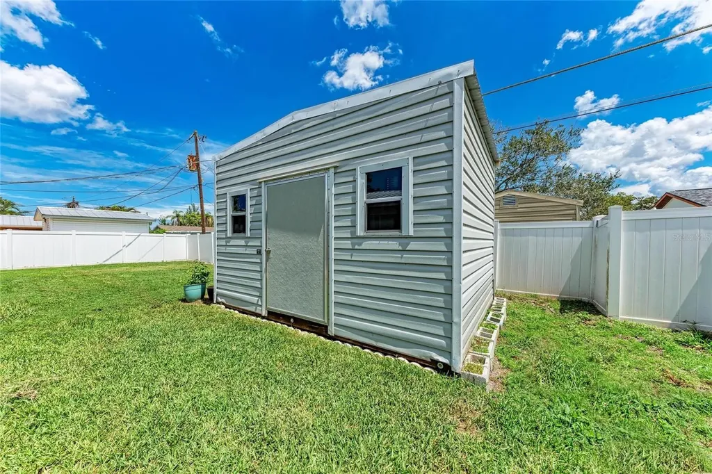 2406 15th Street W Palmetto FL 34221