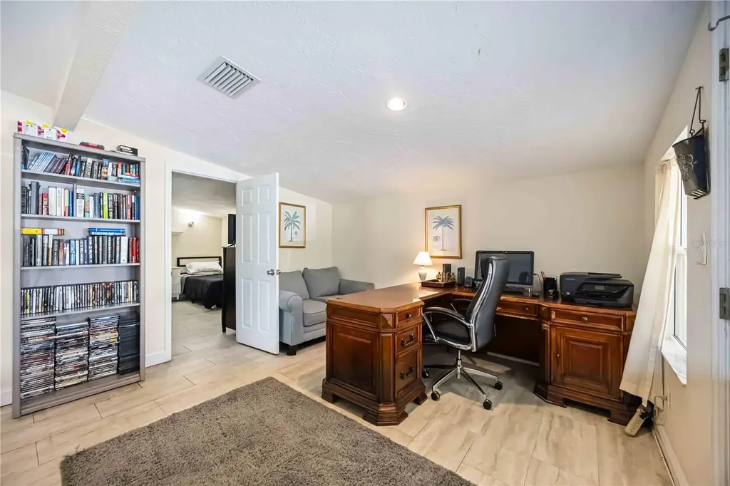 3641 Stokes Drive Sarasota FL 34232