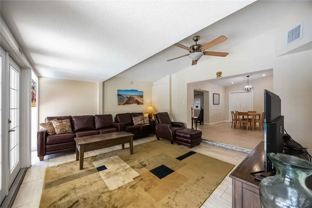 3641 Stokes Drive Sarasota FL 34232