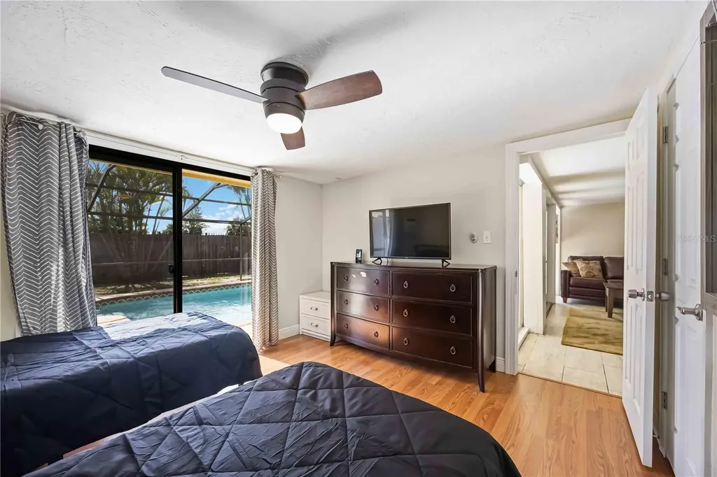 3641 Stokes Drive Sarasota FL 34232