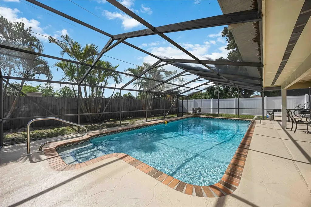 3641 Stokes Drive Sarasota FL 34232