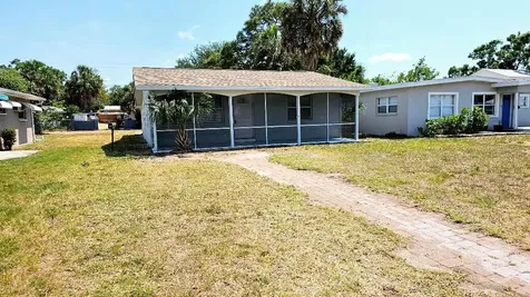 530 74th Avenue N St Petersburg FL 33702