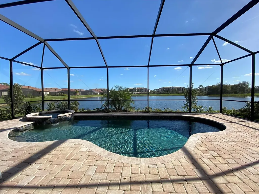 16808 Bwana Place Bradenton FL 34211