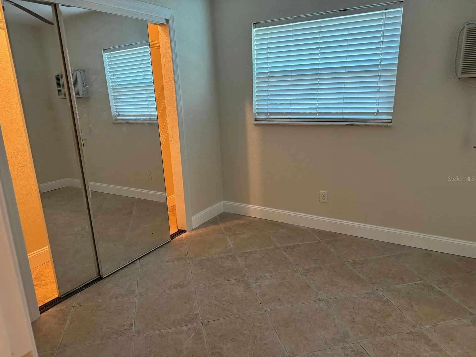 5106 Gateway Drive Tampa FL 33615