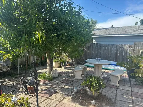 5106 Gateway Drive Tampa FL 33615