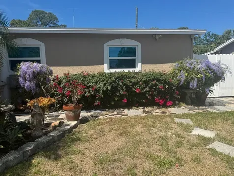 5106 Gateway Drive Tampa FL 33615