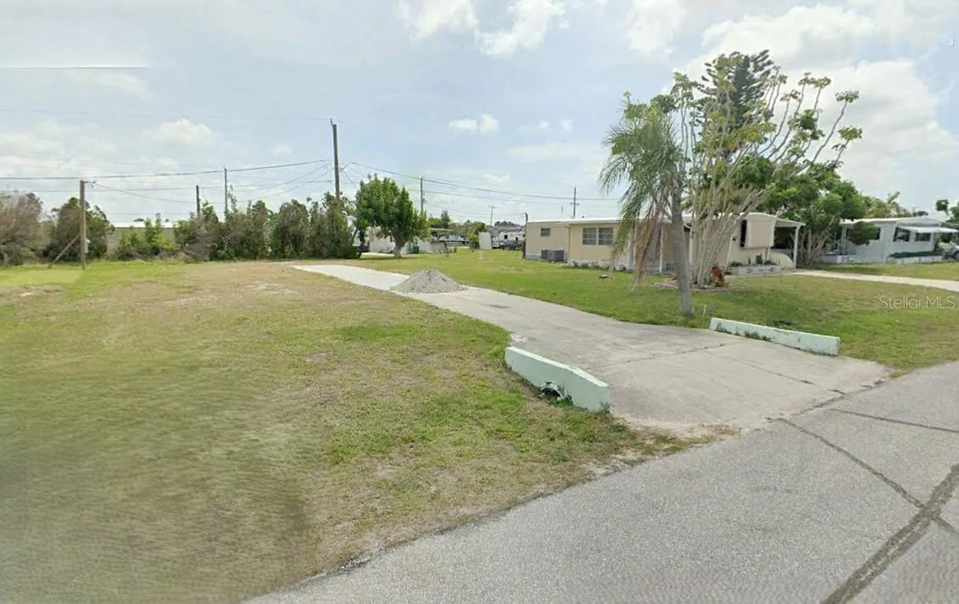 1403 Seagull Drive Englewood FL 34224