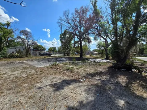711 N Chestnut Road Lakeland FL 33815