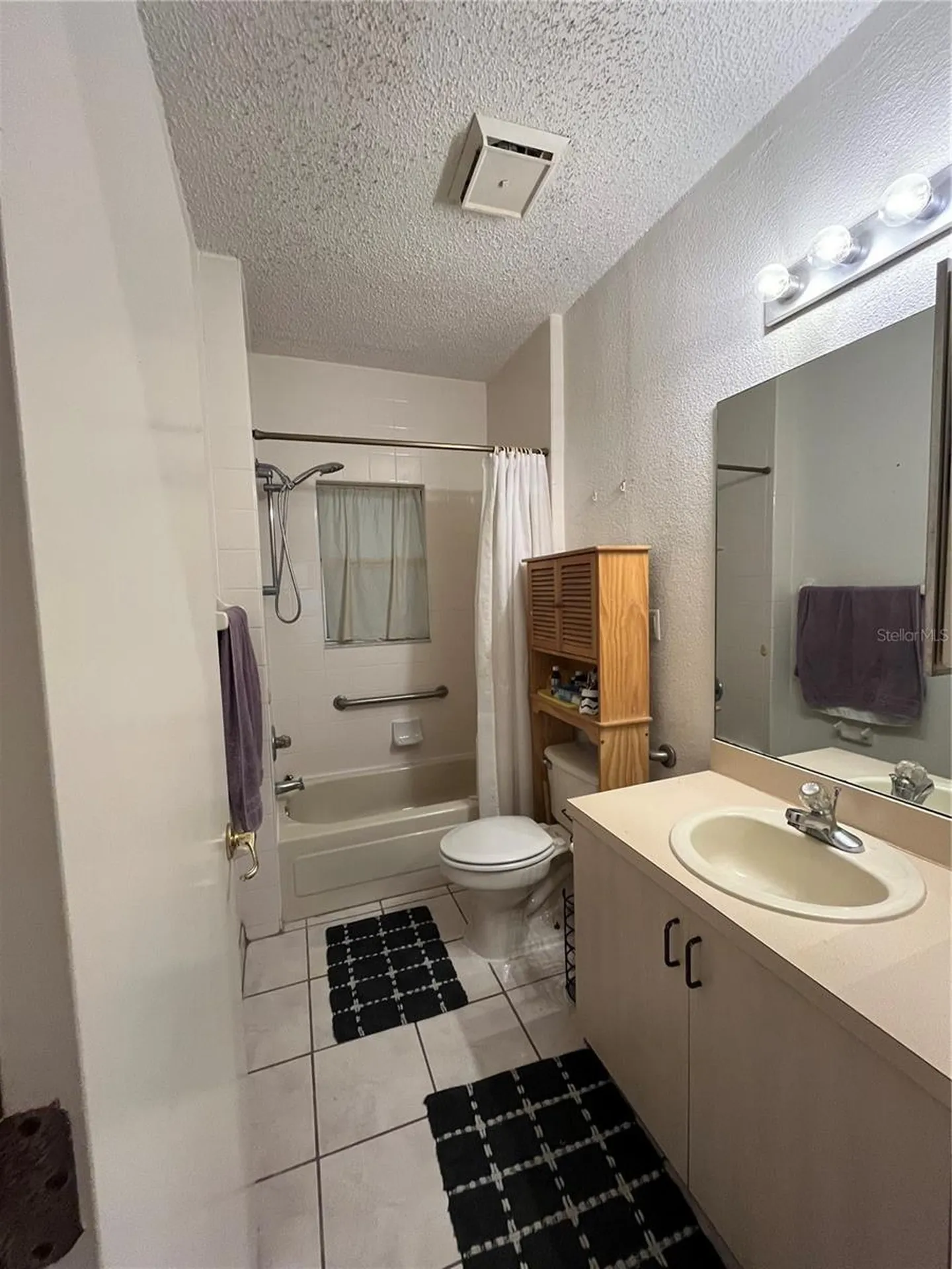 306 Aylesbury Court Kissimmee FL 34758