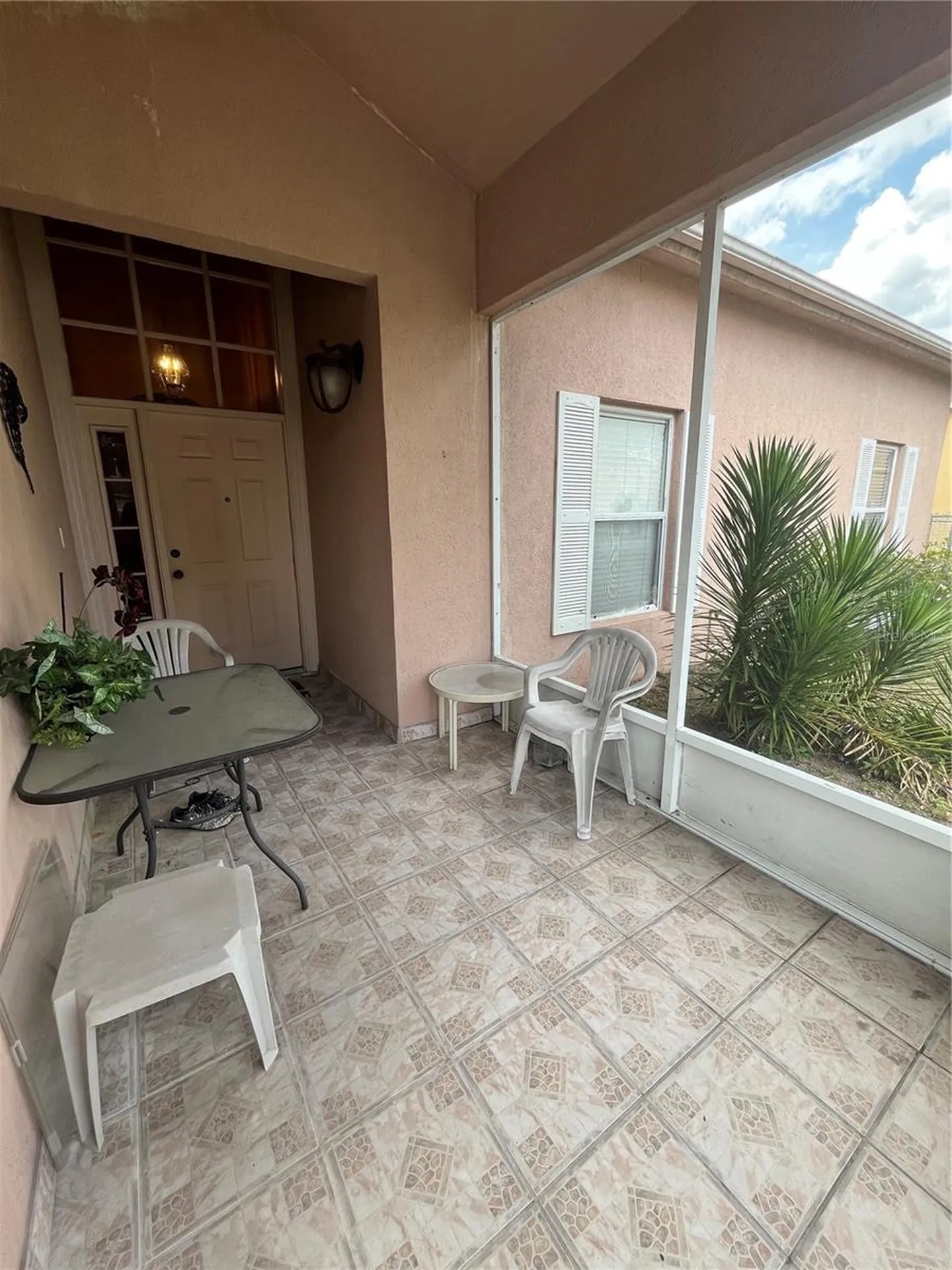 306 Aylesbury Court Kissimmee FL 34758