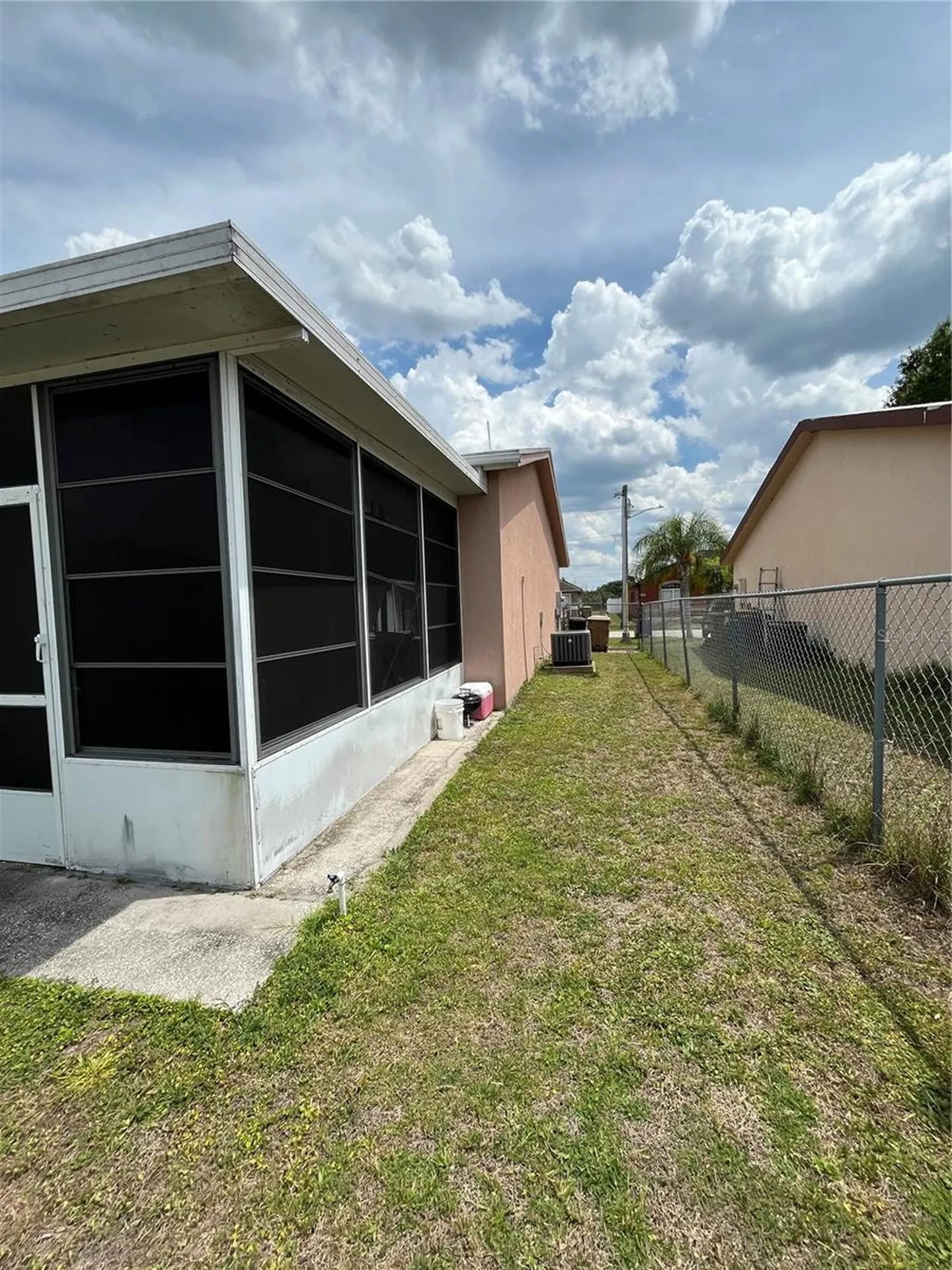 306 Aylesbury Court Kissimmee FL 34758