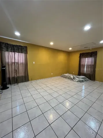 306 Aylesbury Court Kissimmee FL 34758