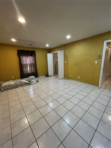 306 Aylesbury Court Kissimmee FL 34758