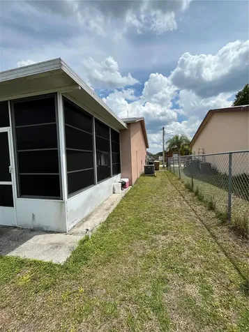 306 Aylesbury Court Kissimmee FL 34758