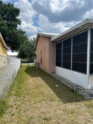 306 Aylesbury Court Kissimmee FL 34758