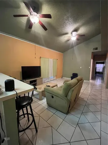 306 Aylesbury Court Kissimmee FL 34758