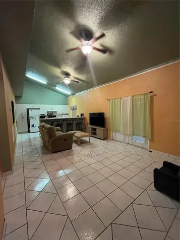 306 Aylesbury Court Kissimmee FL 34758