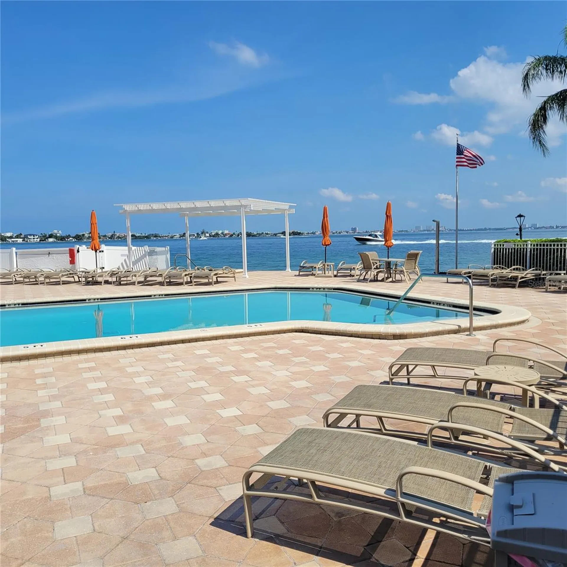 6211 Sun Boulevard St Petersburg FL 33715