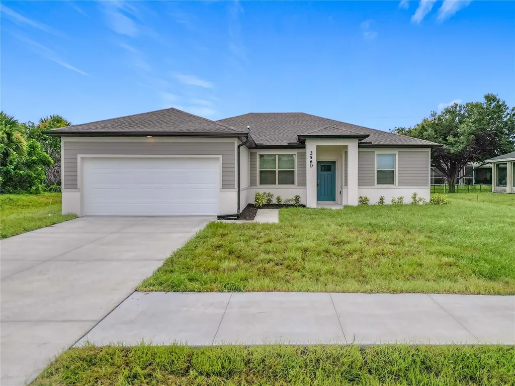 2560 S Biscayne Drive North Port FL 34287