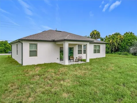 2560 S Biscayne Drive North Port FL 34287