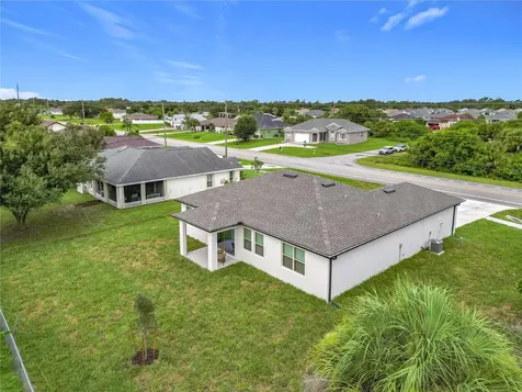 2560 S Biscayne Drive North Port FL 34287