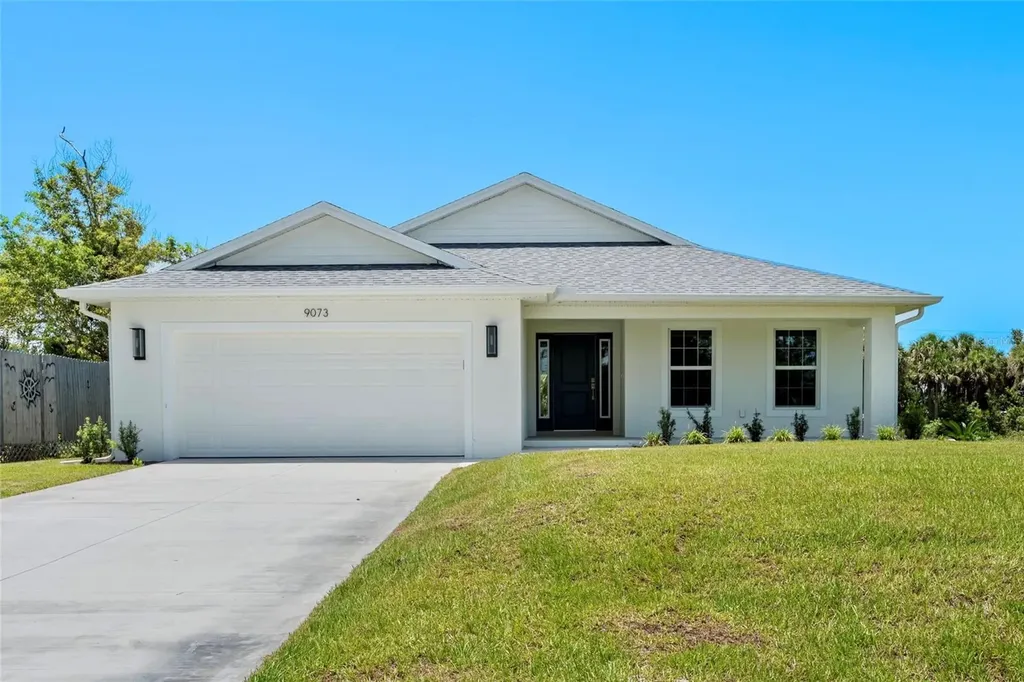 9073 Fruitland Avenue Englewood FL 34224