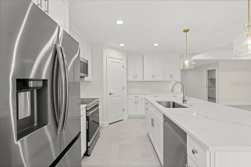 9073 Fruitland Avenue Englewood FL 34224
