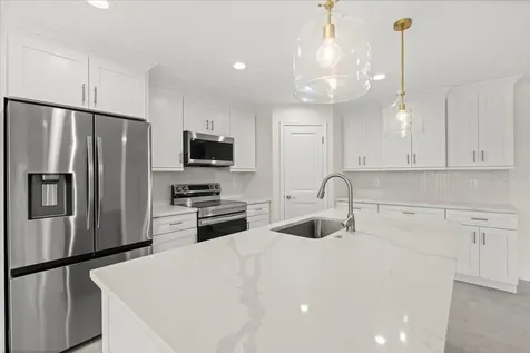 9073 Fruitland Avenue Englewood FL 34224