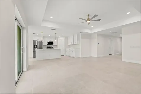 9073 Fruitland Avenue Englewood FL 34224