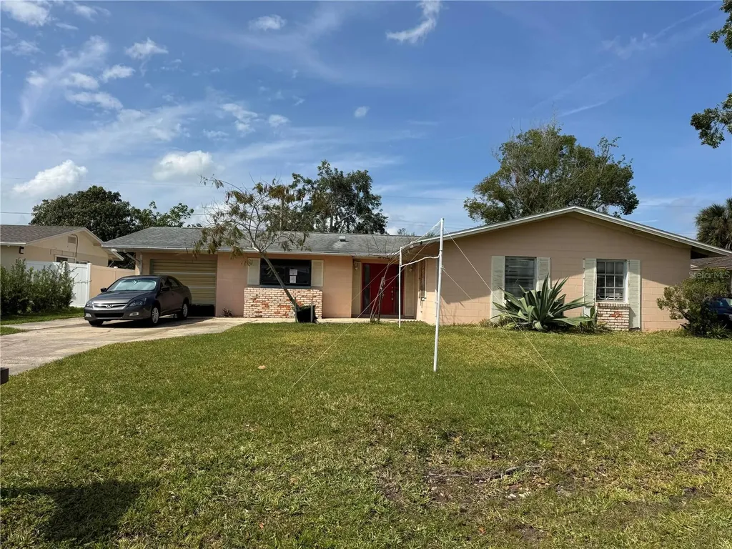 1009 Plato Avenue Orlando FL 32809