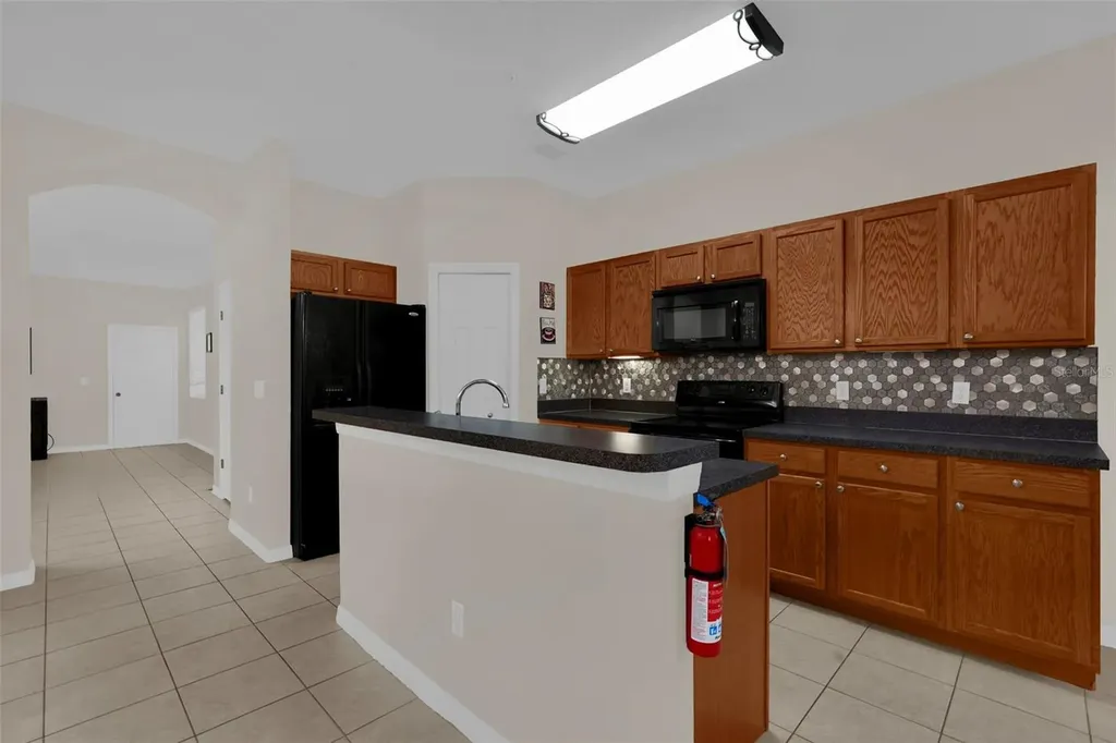 2820 Oakwater Drive Kissimmee FL 34747