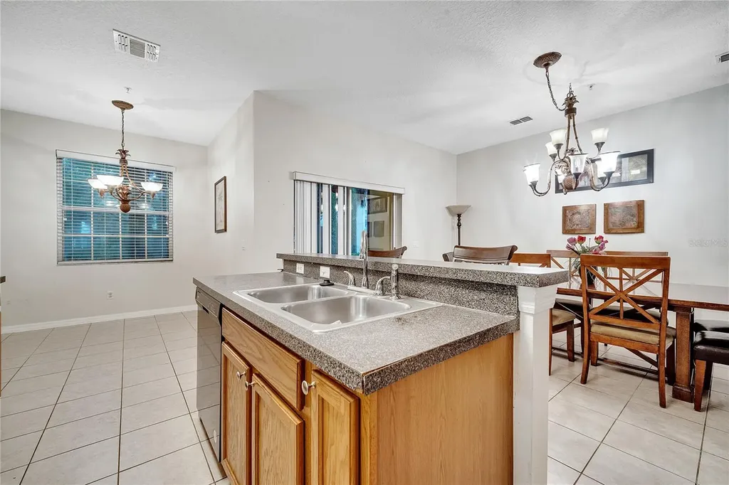 2820 Oakwater Drive Kissimmee FL 34747