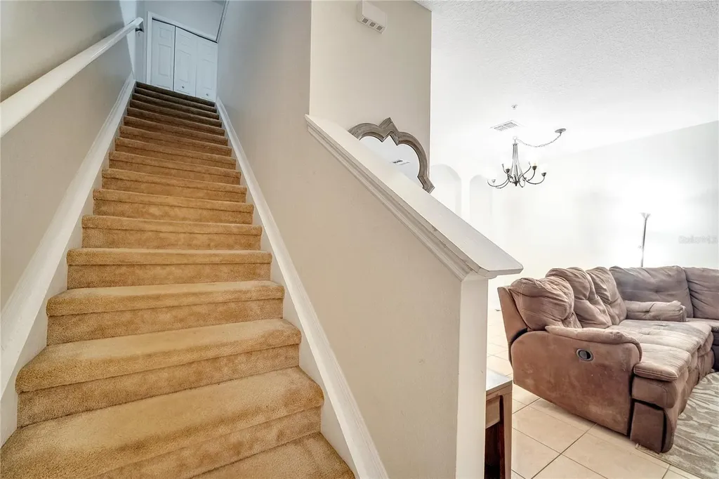 2820 Oakwater Drive Kissimmee FL 34747