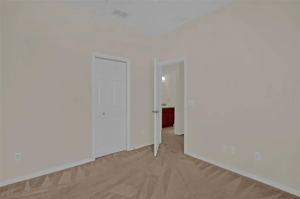 2820 Oakwater Drive Kissimmee FL 34747
