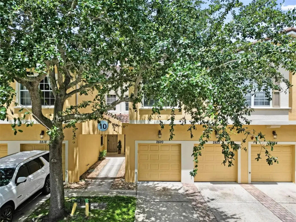 2820 Oakwater Drive Kissimmee FL 34747