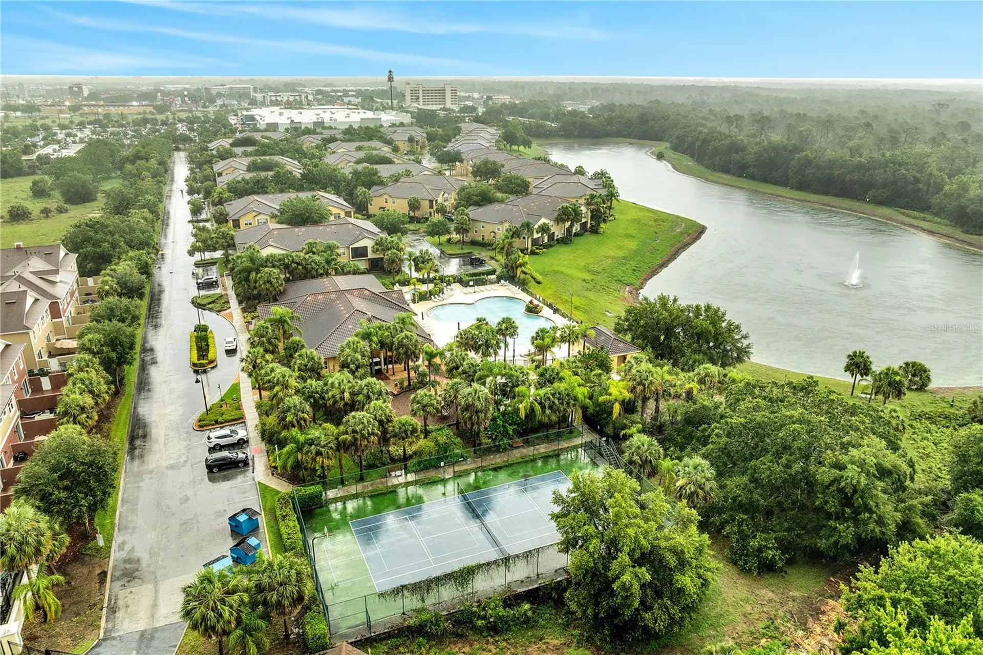 2820 Oakwater Drive Kissimmee FL 34747