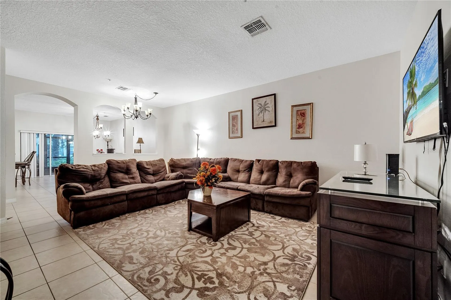 2820 Oakwater Drive Kissimmee FL 34747
