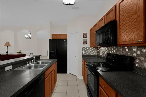 2820 Oakwater Drive Kissimmee FL 34747