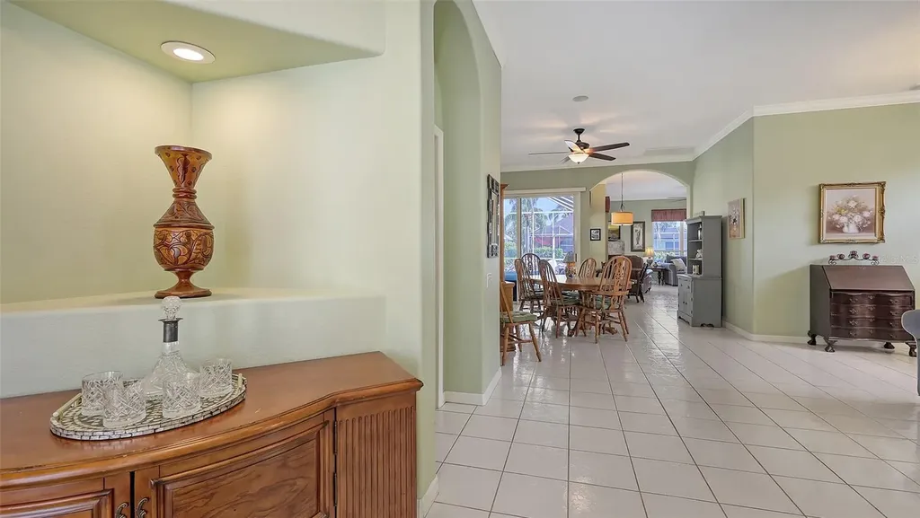 4735 Starboard Drive Bradenton FL 34208