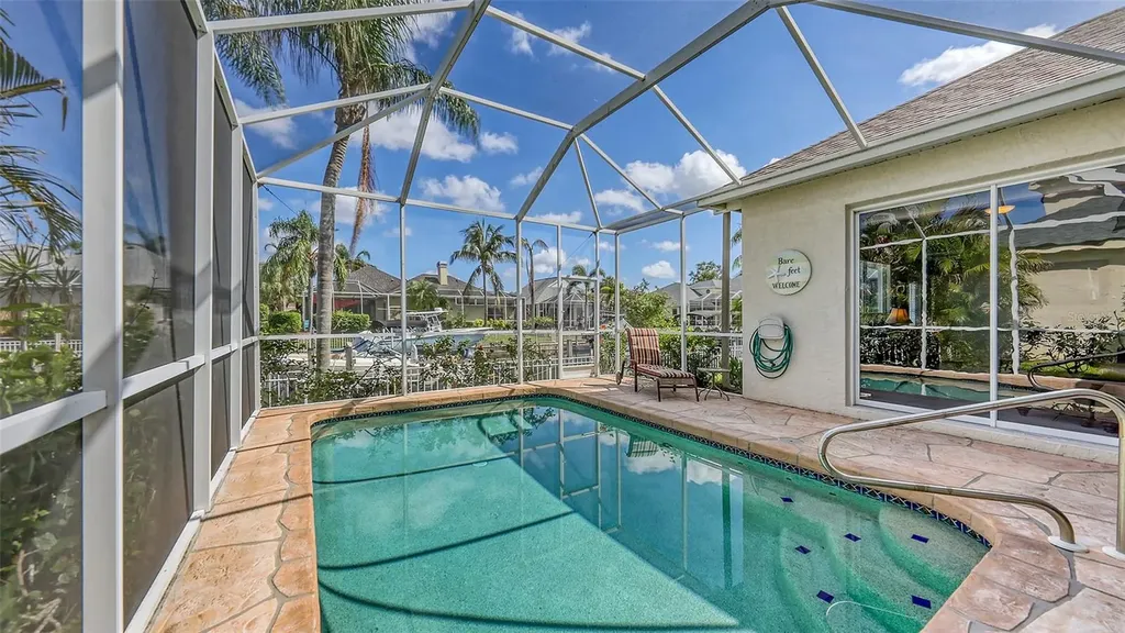 4735 Starboard Drive Bradenton FL 34208