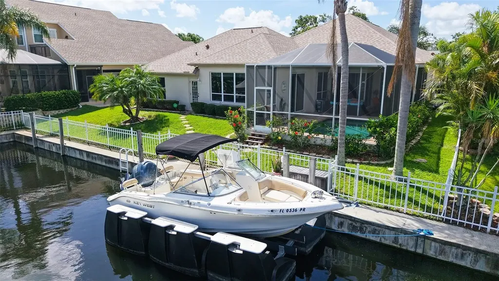 4735 Starboard Drive Bradenton FL 34208
