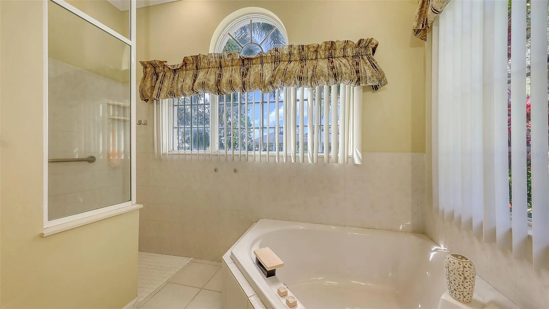 4735 Starboard Drive Bradenton FL 34208