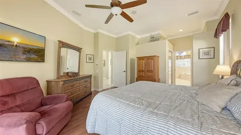4735 Starboard Drive Bradenton FL 34208